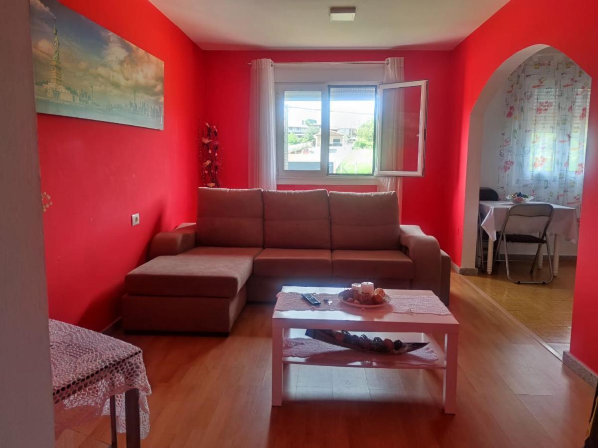 Apartamentos Turisticos Lemos 欧德鲁佐 外观 照片